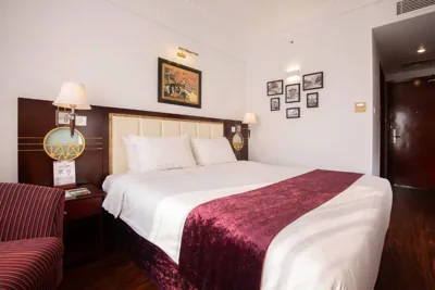 Superior Queen Room — Flower Garden Hotel